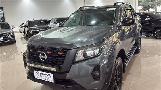 NISSAN FRONTIER 2.3 16V TURBO DIESEL ATTACK CD 4X4 AUTOMÁTICO NISSAN FRONTIER 2.3 16V TURBO DIESEL ATTACK CD 4X4 AUTOMÁTICO